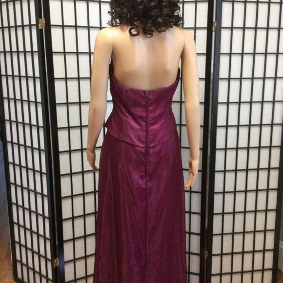 Cranberry halter formal dress so 7-8 - Picture 2 of 3